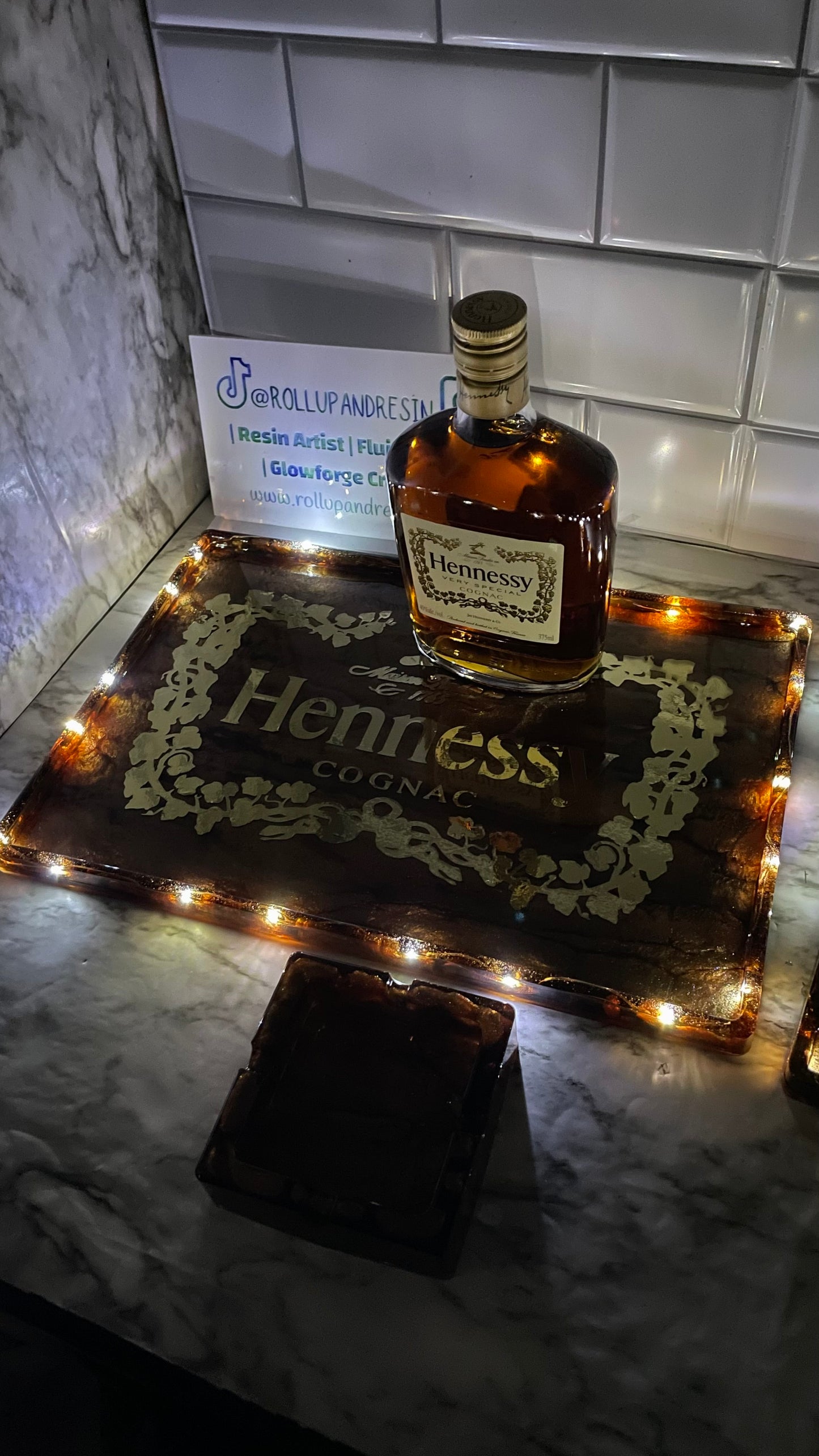 LED Henny Tray